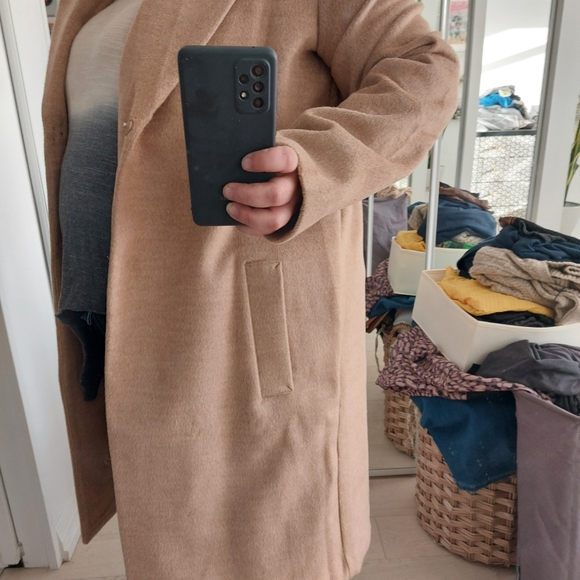 HM coat - Picture 2 of 7